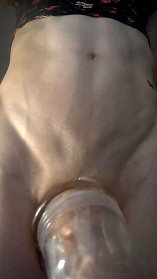 Last Second Pull Out: Amateur Cock Cumshot'