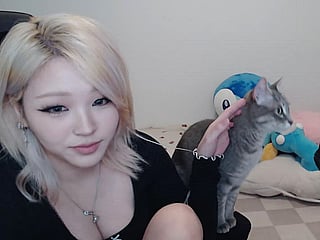 Hyoon with Haru: Big Tits, Boobs, and Cute Kitty'