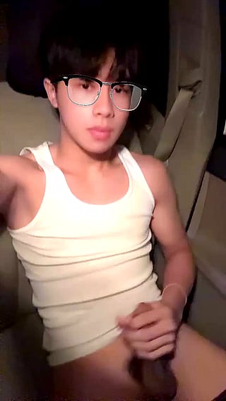 18-Year-Old Teen Cumming for the First Time in 3 Months'