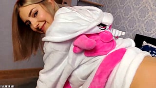 Eva Elfie's Reverse Cowgirl Step-Sister Proposal'