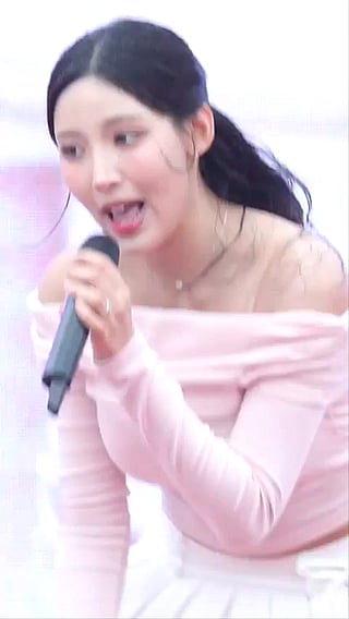Chowon - Asian Singer with Big Tits and Kpop Vibe'
