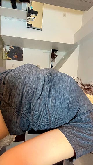 Jerk Off with Me: Amateur Latina Teen OnlyFans'
