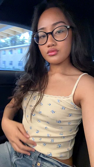 18-Year-Old Petite Teen Shows Off Her Flat Chest'