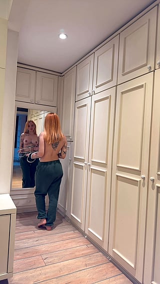 Open Your Inbox for Nudes: Amateur Teen Tits'