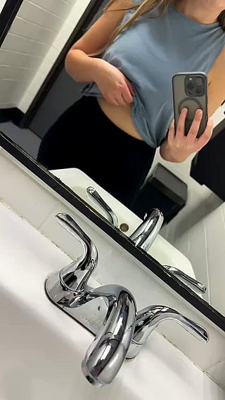 Mrs. A's Gym Routine: Big Tits, Brunette, and Natural Beauty'