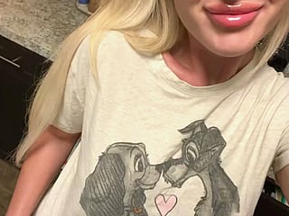 Rate My Cute Tits Please - A Teen Amateur OnlyFans Video'