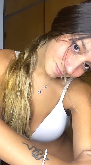 Still a Virgin at 18: Big Tits and Cumshots'