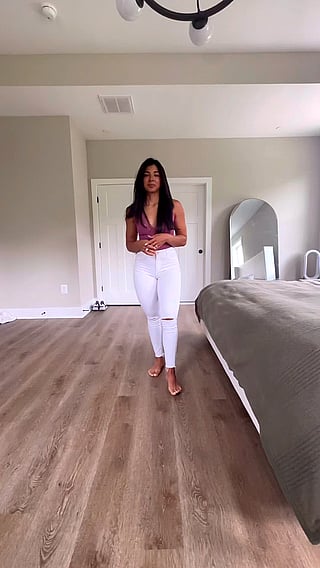 Big Ass White Jeans'