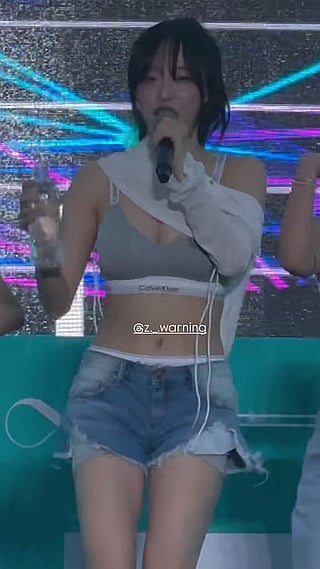 Kpop Singer Ex Cignature Jeewon Sings Live'