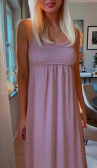 Blonde MILF with Natural Tits'