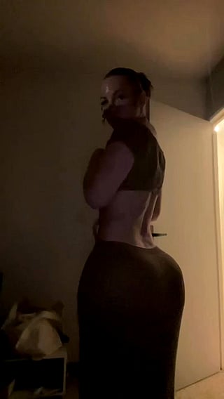 Gyattt: Big Tits, Amateur, and Ass'