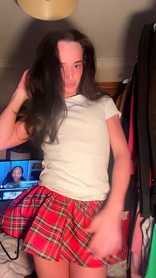 Sit Down, Babe: Homemade Solo Teen Video'