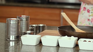 Freeuse Cooking Show: MILF Edition'