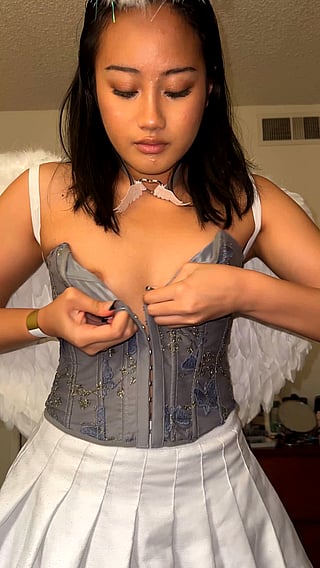 18-Year-Old Petite Teen Celebrates Small Things'