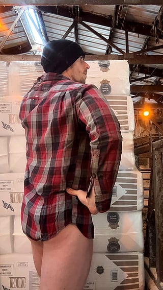 Lend Me a Hand: Big Dick Exhibitionist Fun on the Farm'