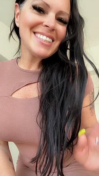 Smash a MILF: Will You Take the Dare?'