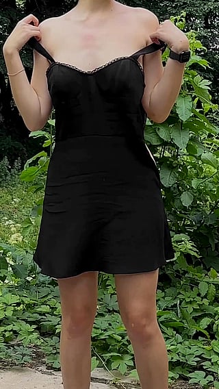 Confidence Feels Like This: A Petite Amateur's NSFW Original Content'