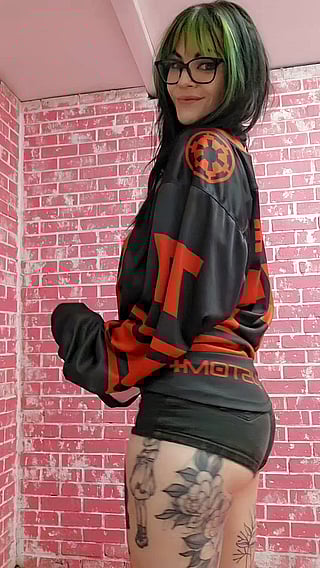 Titty Tease: Big Tits, Goth, and Tattoos'