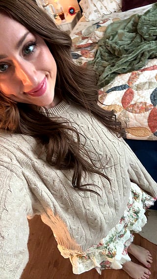 Pussy Pics: 'I'd Rather Go Braless Than Wear Panties''