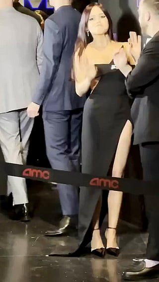 Death of a Unicorn Premiere: Petite Actress Shows Off Legs'