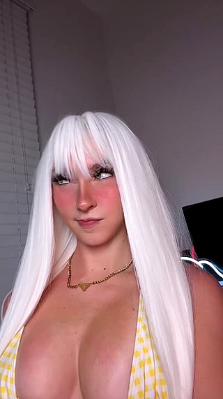 18F Babe Legal Now: Nude Tits Revealed'