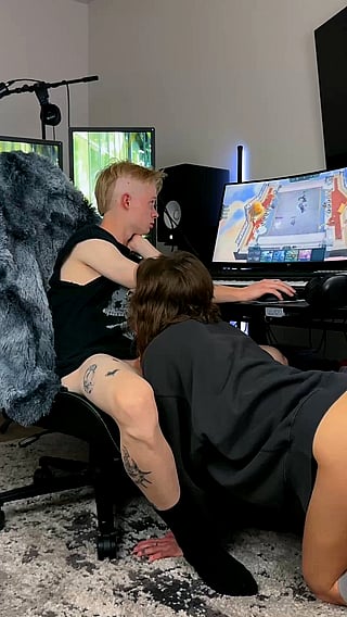 Take What's Mine: A Real Couple's Kinky Blowjob and Riding Adventure'