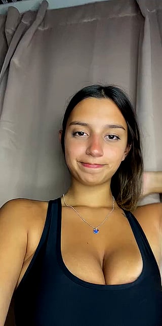 18 and Still No Boyfriend: Amateur, Big Tits, and Cumshot'