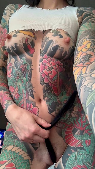 New Year, New Mouth: Amateur Boobs and Homemade Fun'