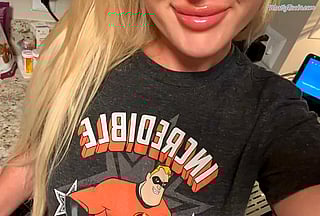 Big Boobies Reveal: Touchdown for Team Boobies 19