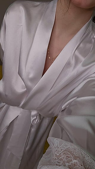 Horrible Boobs: Teen's Amateur Tits Exposed'