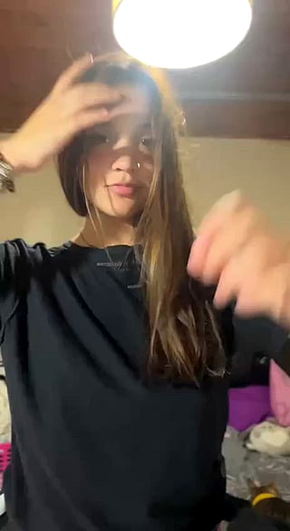 Young Girls Do It Best: OnlyFans, Teen, Tits'