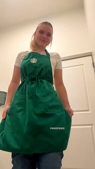 Pawg Worker's Big Booty Ass in Green Uniform'