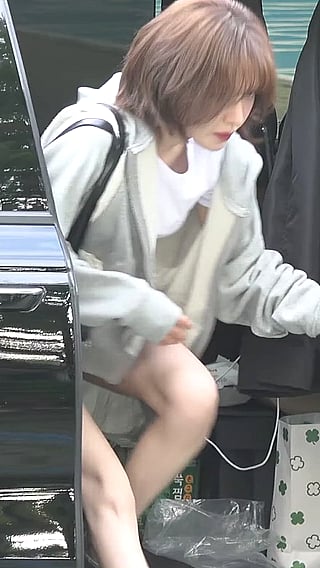 Korean Kpop Star Wendy's Red Velvet Cheeks'