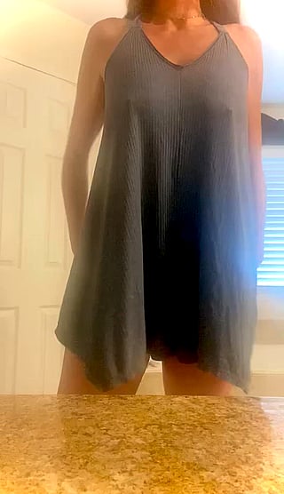 Wife Gets Multiple Dudes to Cum for Her - Homemade Amateur Video'