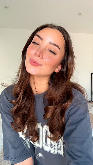 Sexy Amateur OnlyFans Model with a Naughty Mind'