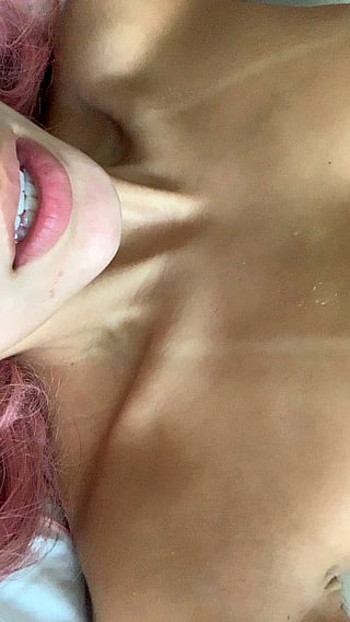 Wild Bush: Deepthroat, Abs, and Fit Chicks'