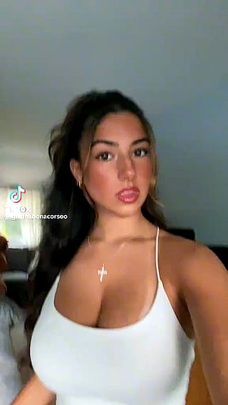 18-Year-Old Teen with Big Tits on TikTok'