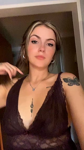 Am I Fuck Worthy? Cute Tease Video'