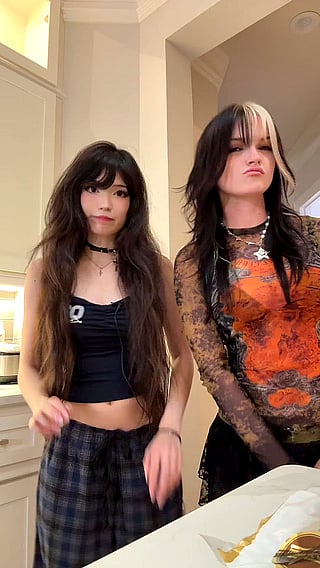 Asian Dance Crew: Emiru and Peach's TikTok Moment'