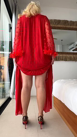 50 and Ready to Ride Your Face: Blonde MILF GILF Mom'