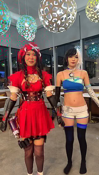 Emiru's Extra Emily at Comic Con: Asian Cosplay and TikTok Fun'